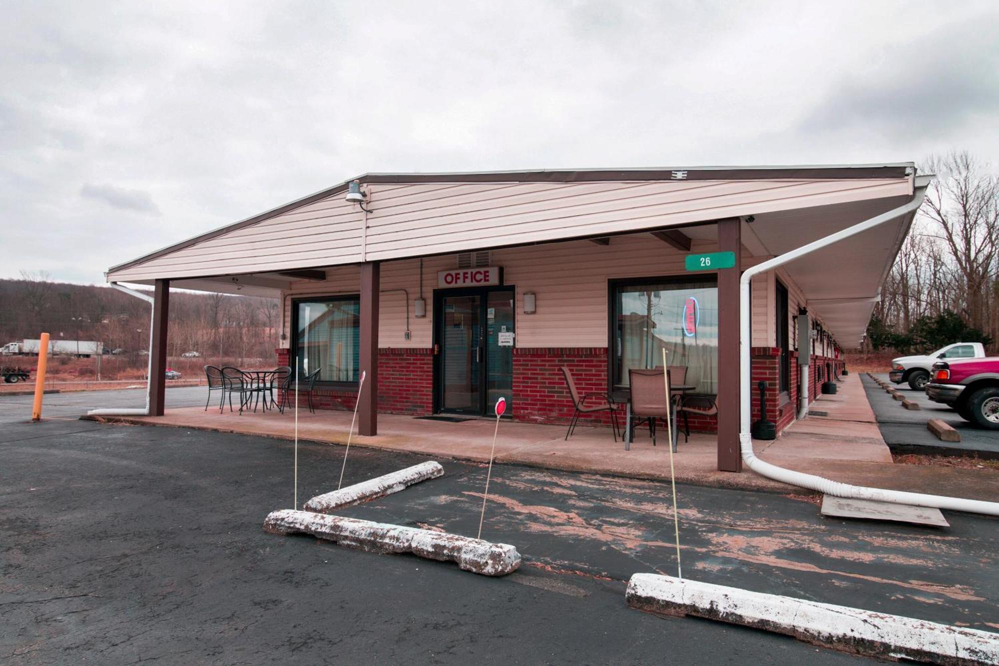 Oyo Hotel Dalton Pa I-81 Craig Eksteriør billede